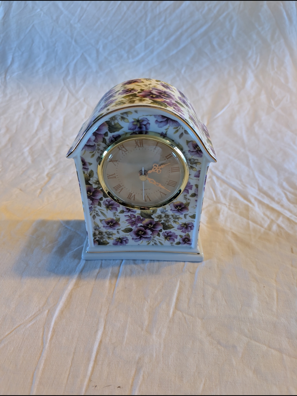 2/60$ Vintage Floral Porcelain Mantel Clock in Purple and Gold